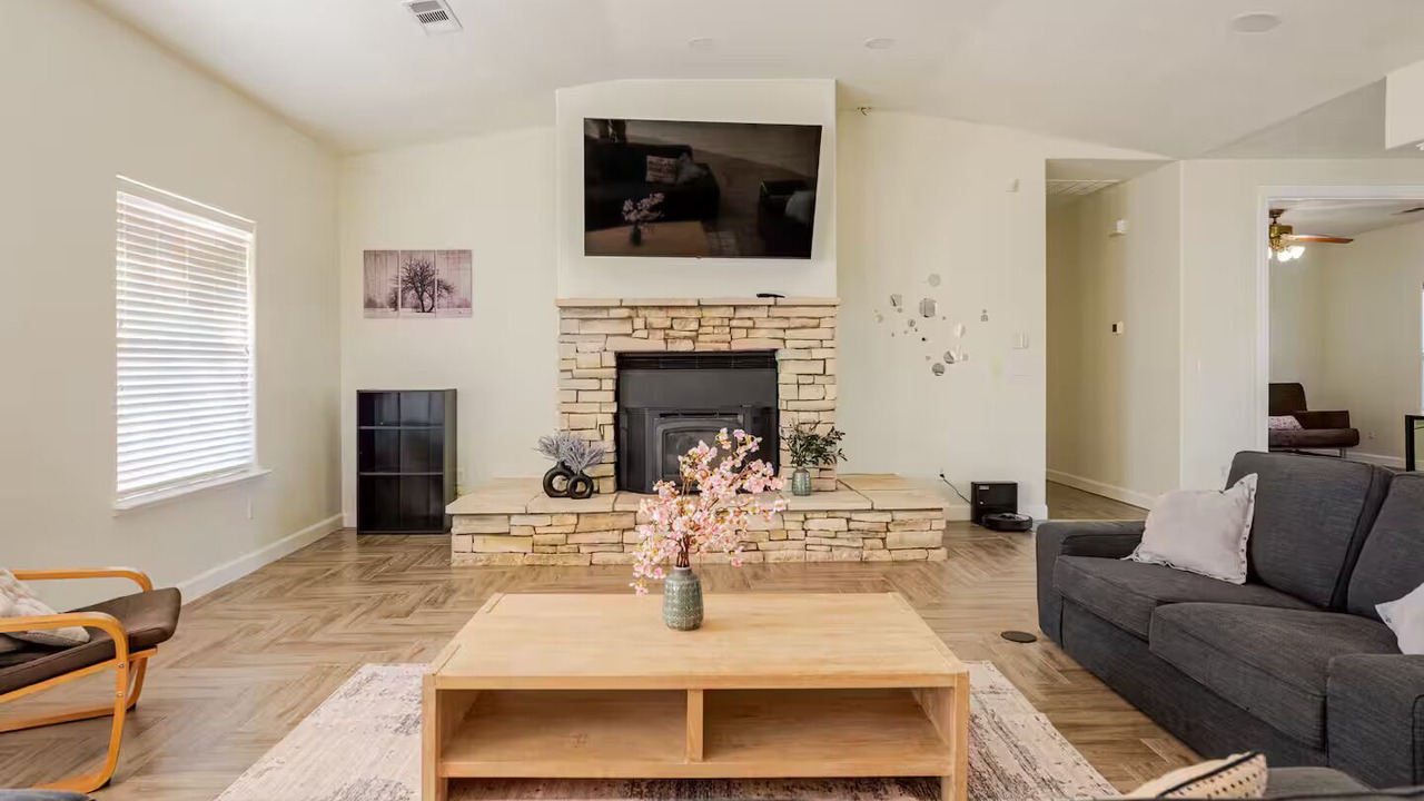 Photo of Livingroom in Squaw Valley