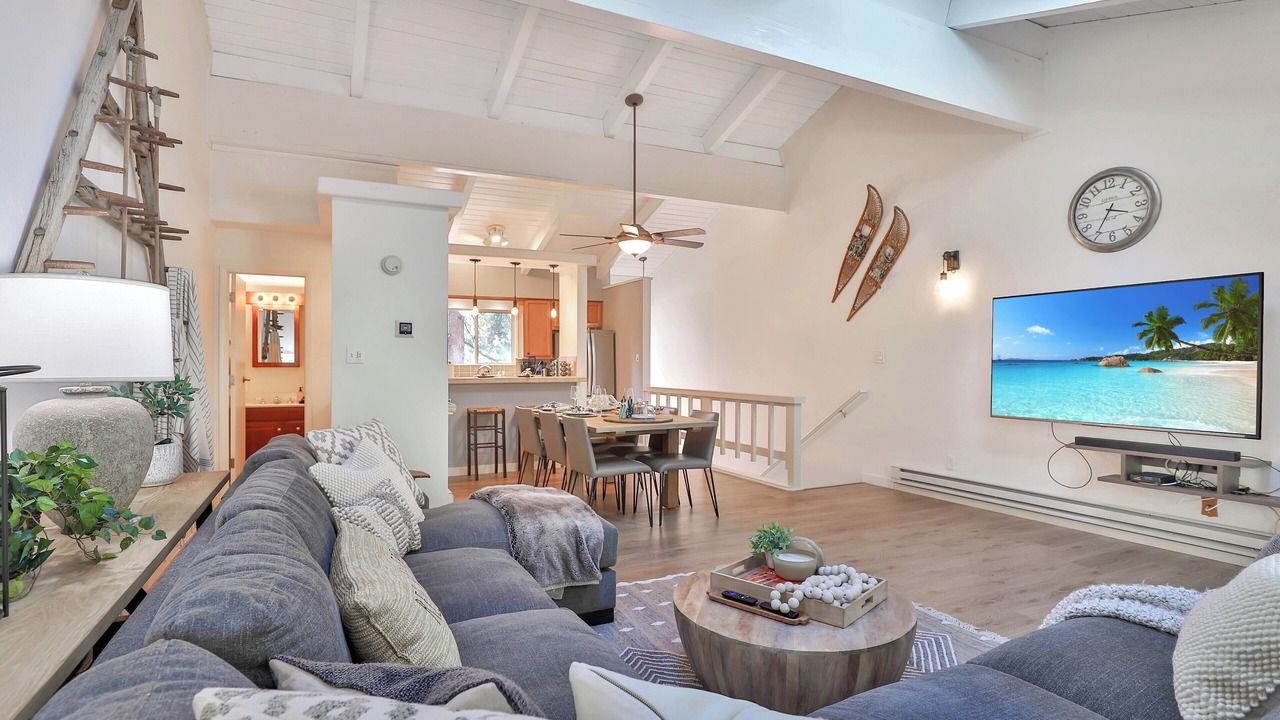 Photo of Livingroom in Incline Village