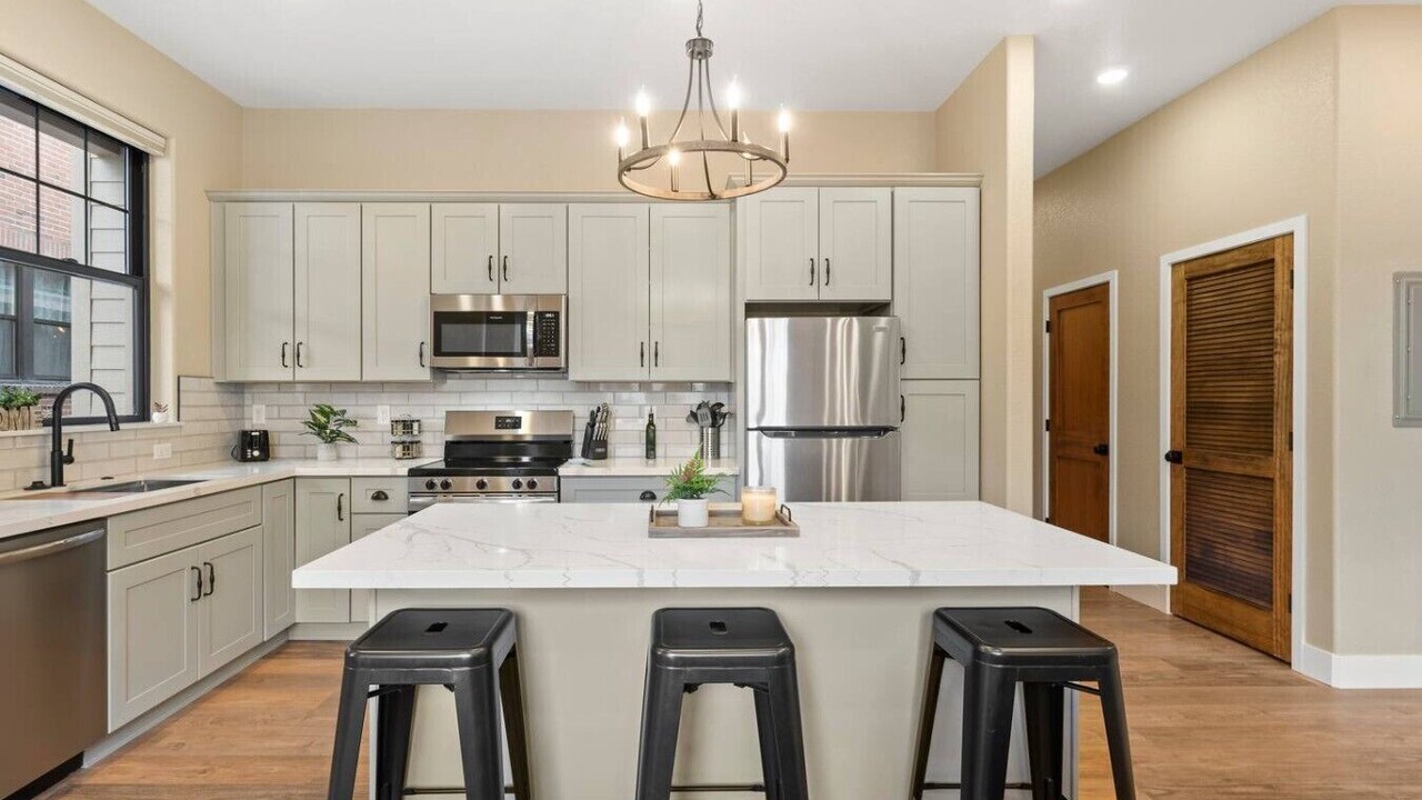Photo of Kitchen in Midtown