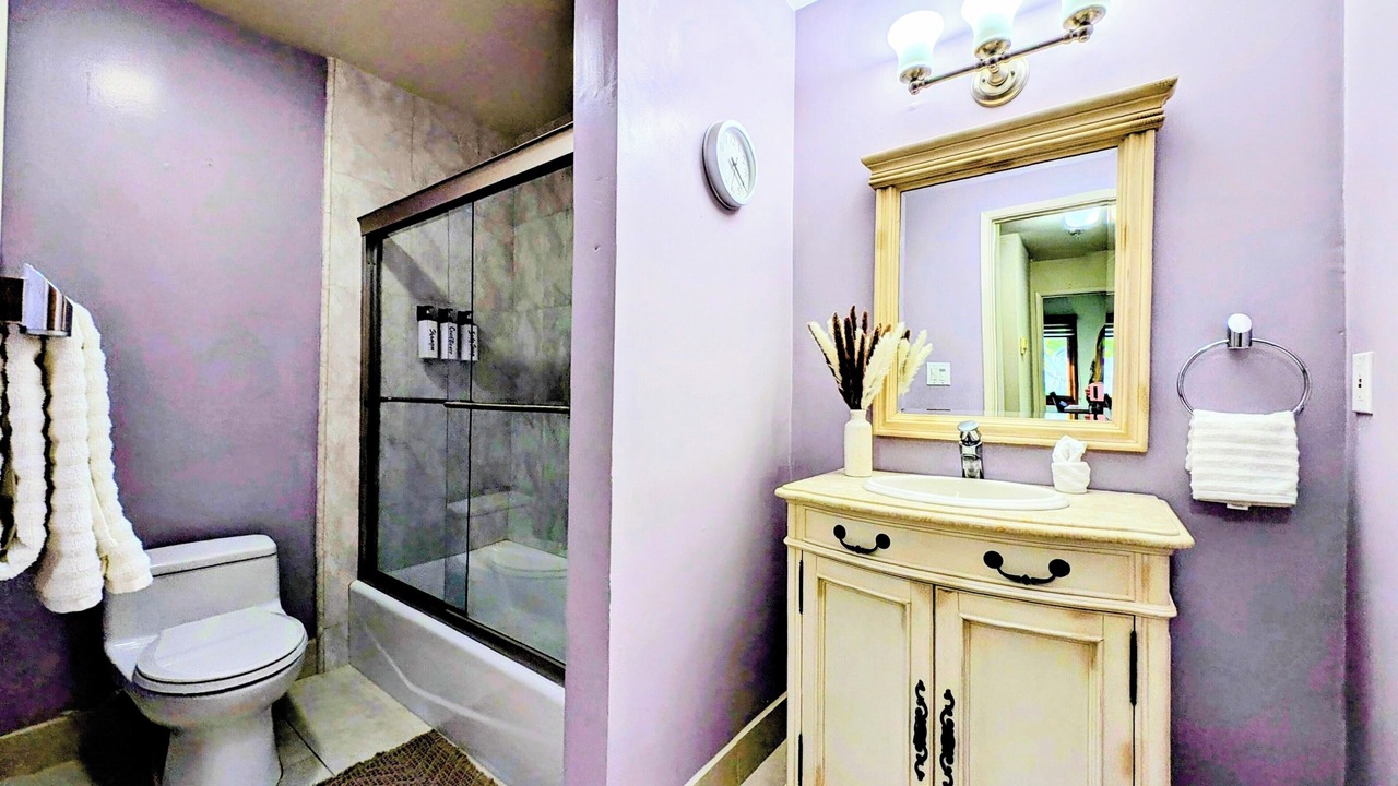 Photo of Bathroom in Midtown
