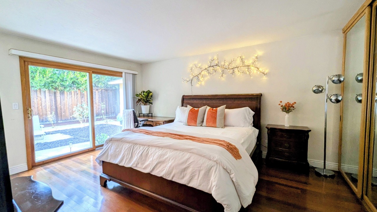 Photo of Bedroom in Midtown