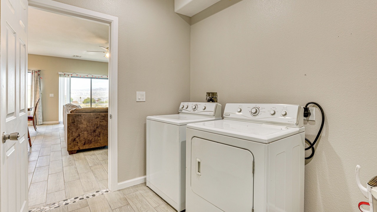 Photo of Bedroom in Sunridge Estates