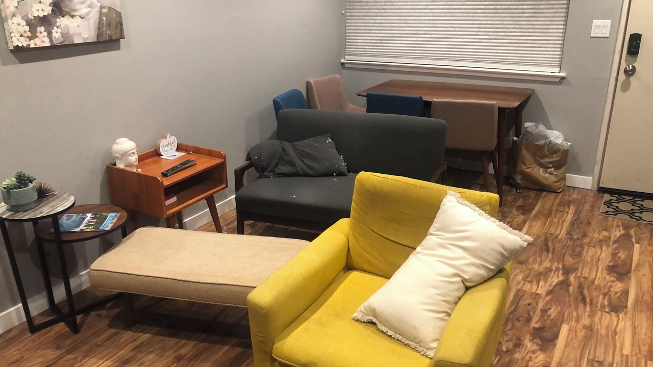 Photo of Livingroom in Belmont