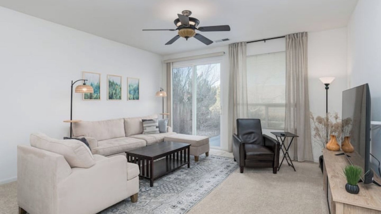 Photo of Livingroom in Dayton