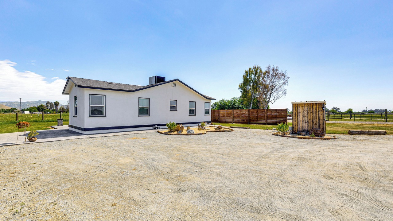 Photo of Outdoor in Woodlake