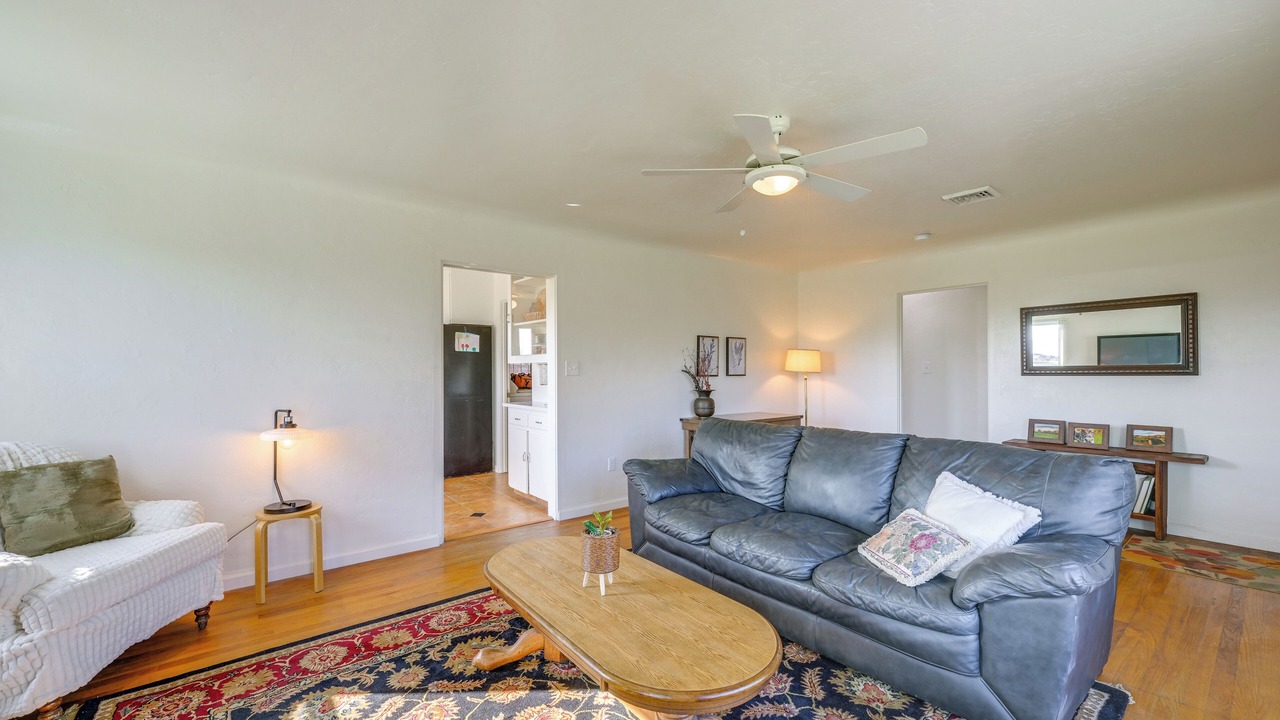 Photo of Livingroom in Woodlake