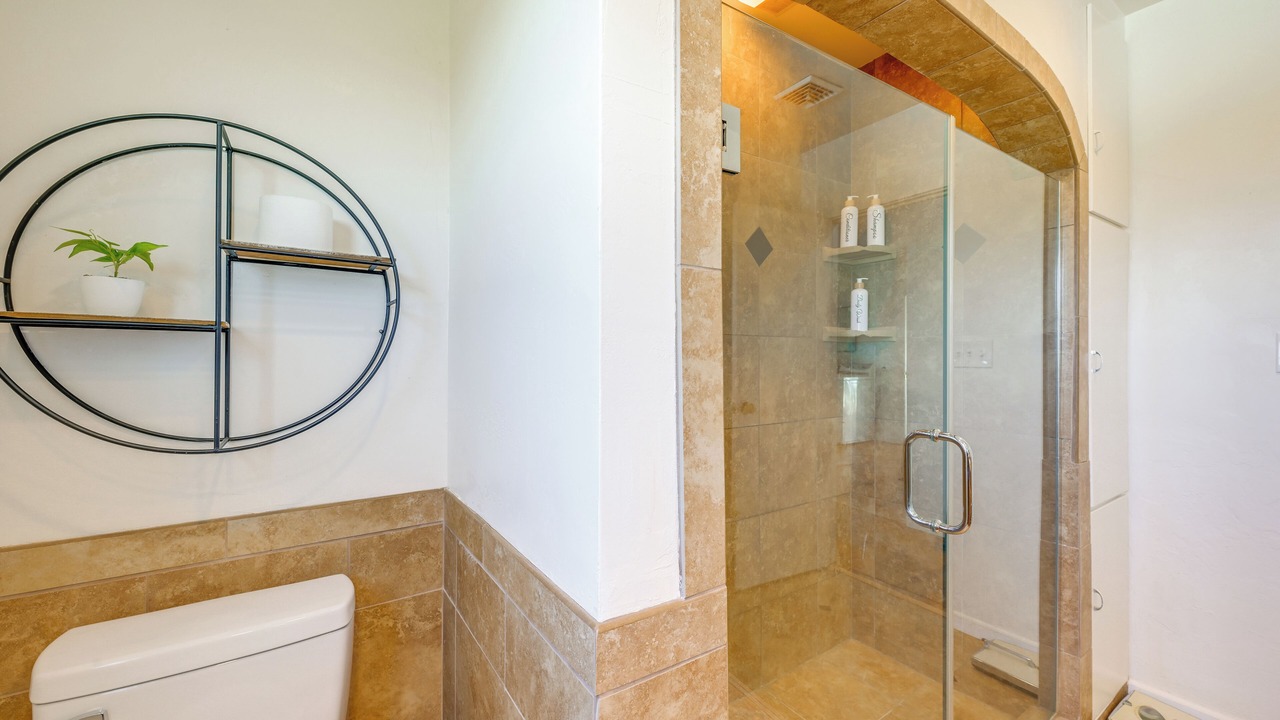 Photo of Bathroom in Woodlake