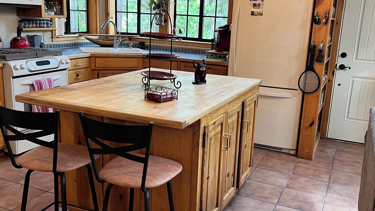 Photo of Kitchen in Long Barn