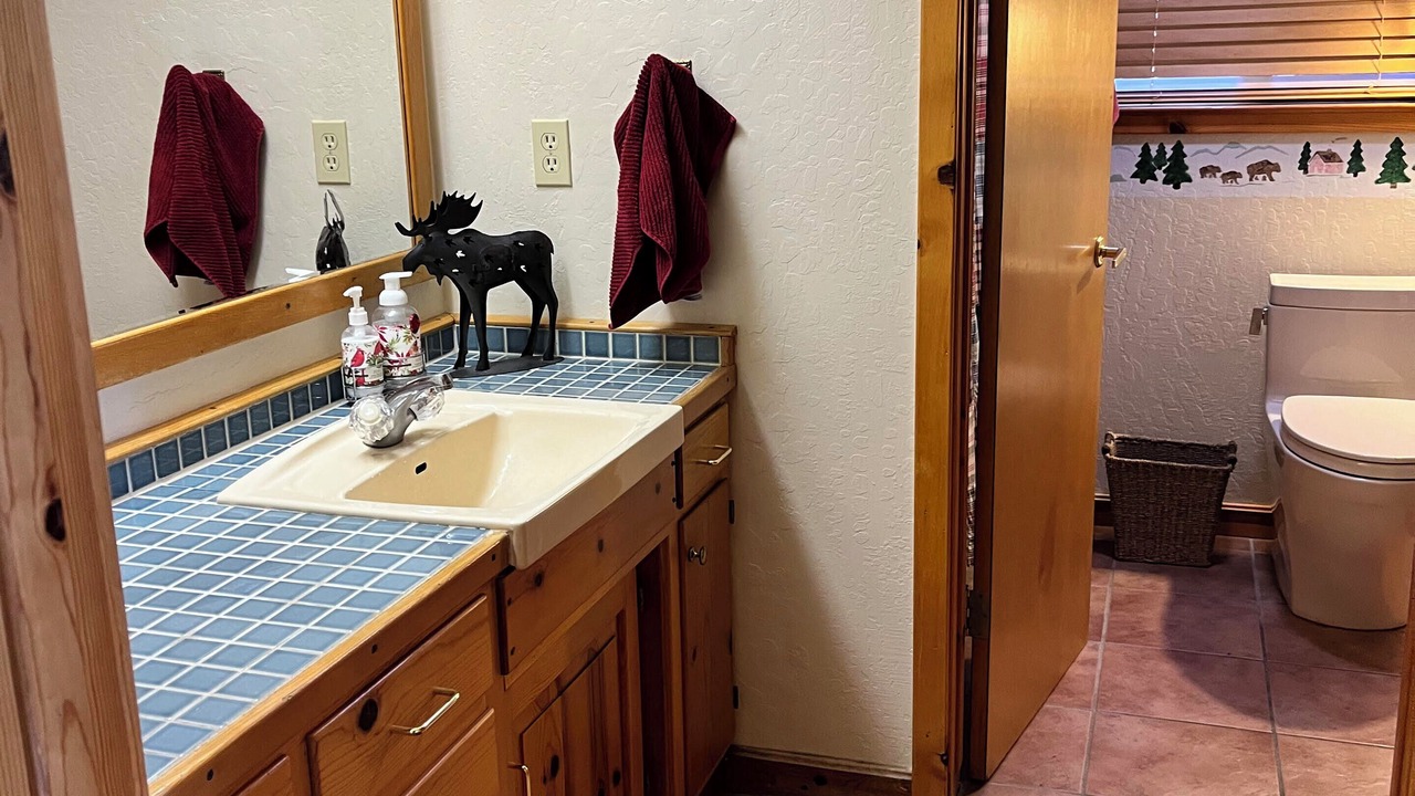 Photo of Bathroom in Long Barn