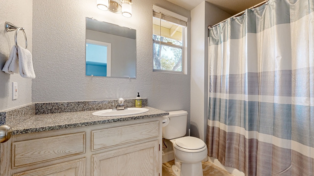 Photo of Bathroom in Groveland