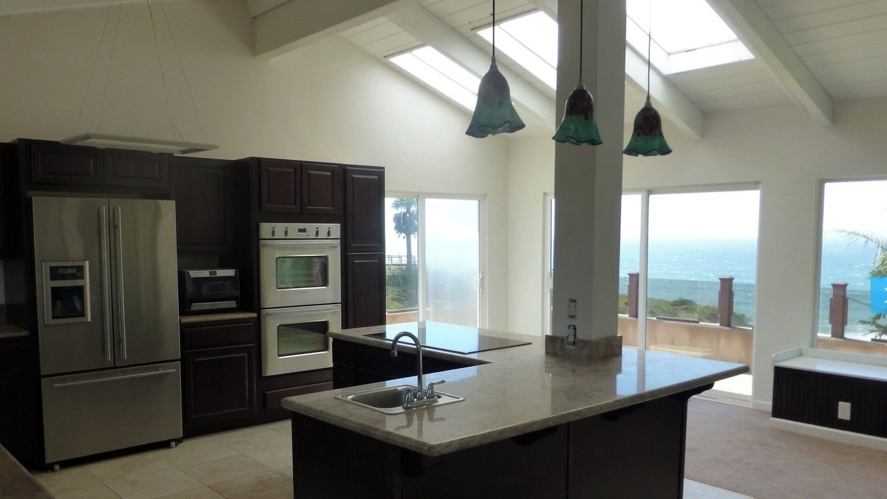 Photo of Kitchen in La Selva Beach