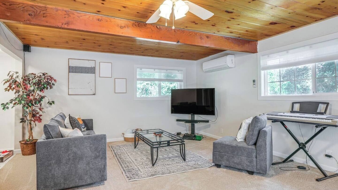 Photo of Livingroom in Mono Vista
