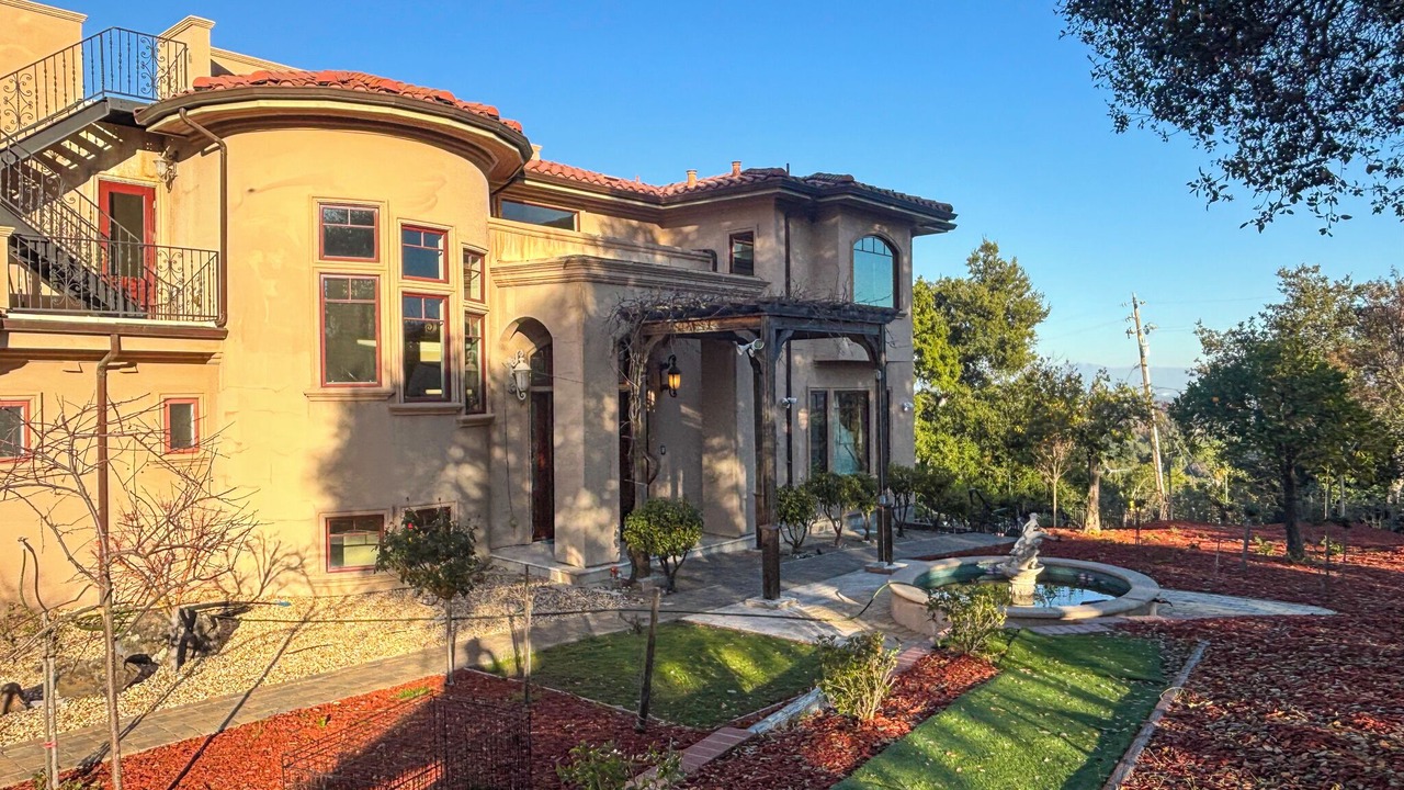 Photo of Outdoor in Los Altos Hills