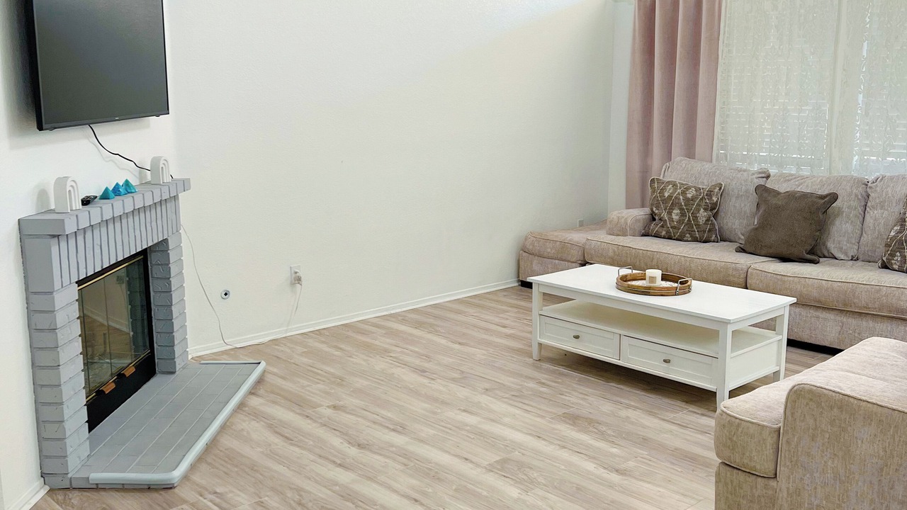 Photo of Livingroom in Pumpkin Center