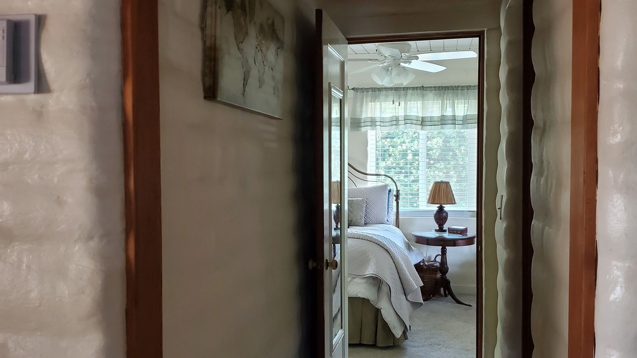 Photo of Bedroom in Raisin