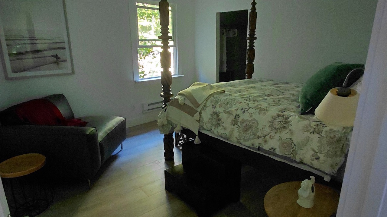 Photo of Bedroom in Cazadero