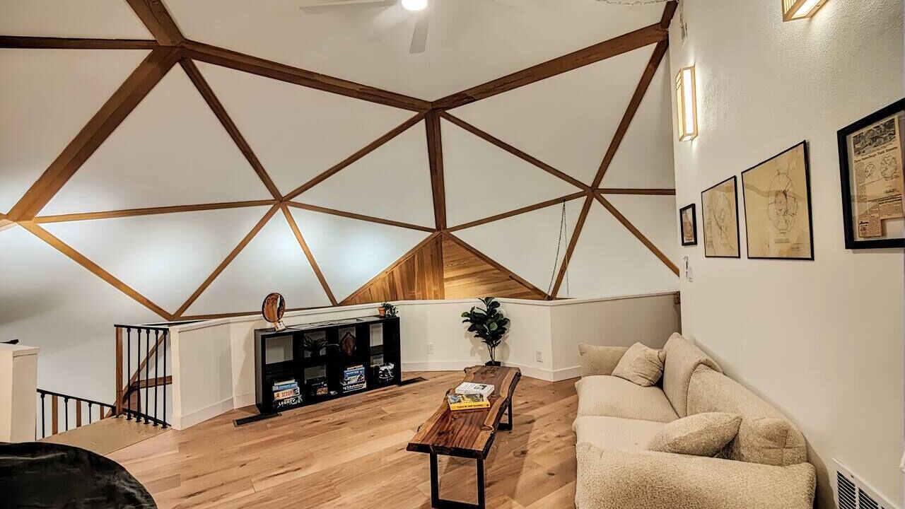 Photo of Livingroom in Yosemite Lakes
