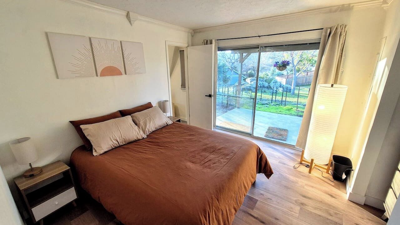 Photo of Bedroom in Yosemite Lakes