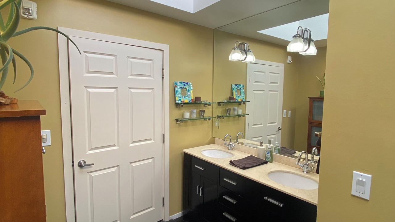 Photo of Bathroom in Sleepy Hollow