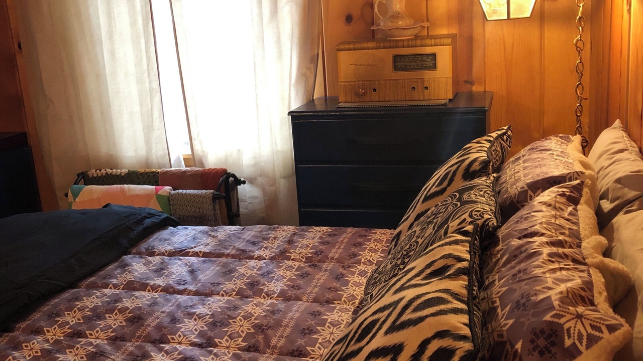 Photo of Bedroom in Mi-Wuk Village