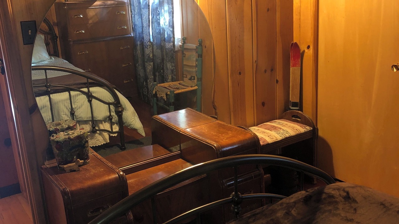 Photo of Bedroom in Mi-Wuk Village