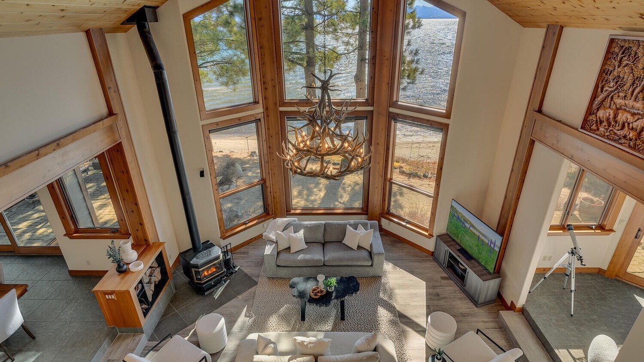 Photo of Livingroom in Tahoe Vista