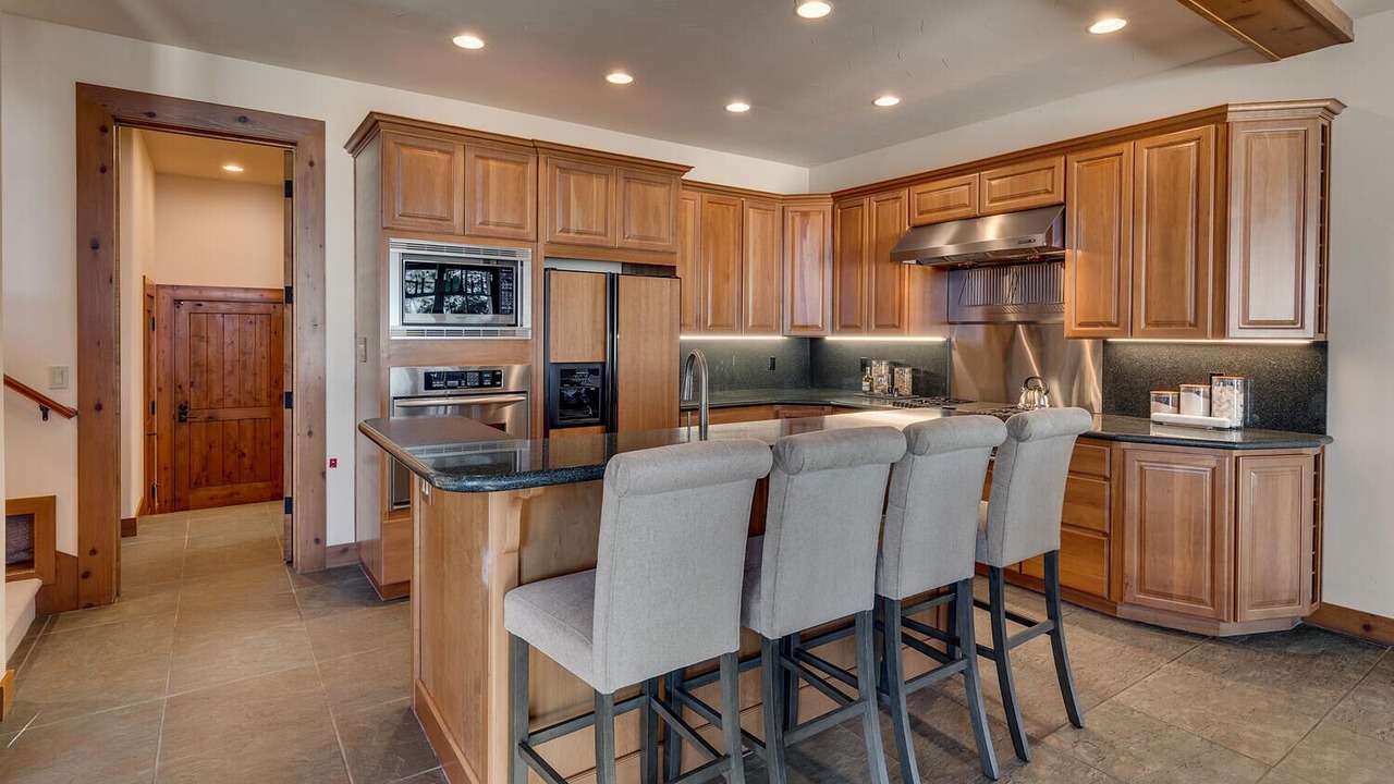 Photo of Kitchen in Tahoe Vista