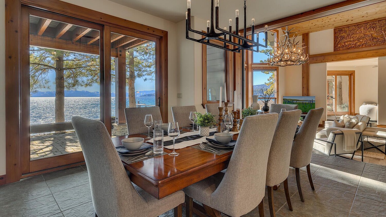 Photo of Others in Tahoe Vista