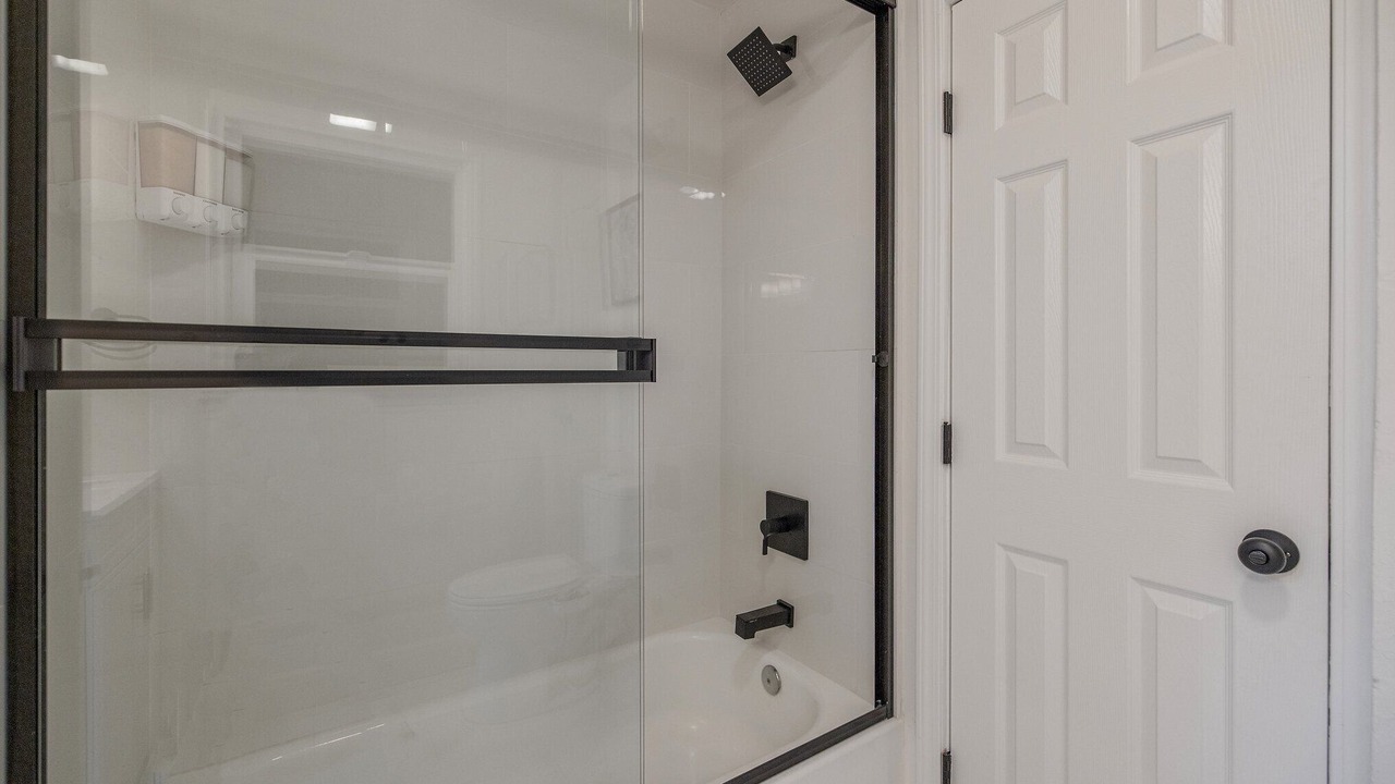 Photo of Bathroom in Visalia