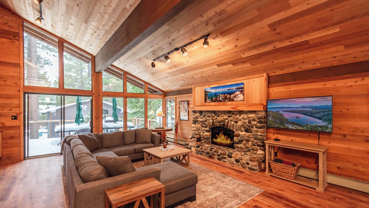 Photo of Livingroom in Lake Forest