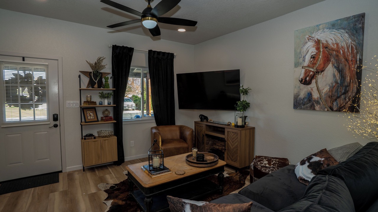 Photo of Livingroom in Clovis