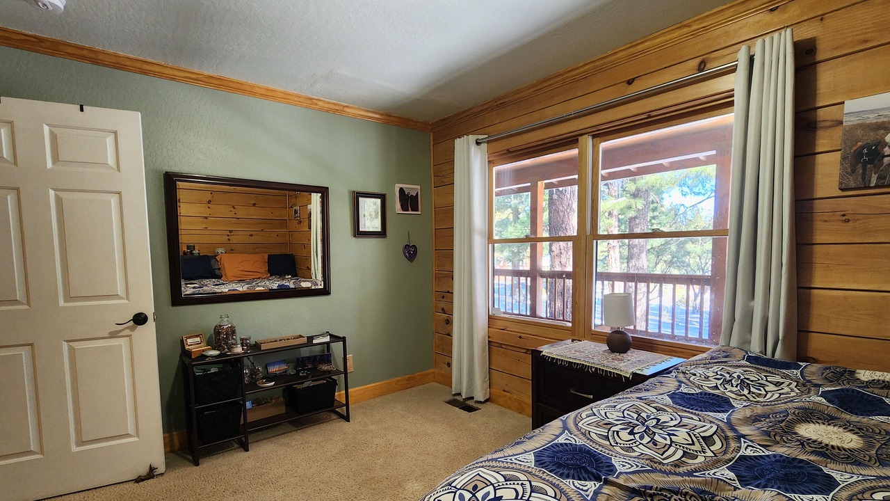 Photo of Bedroom in Galena Forest Estates