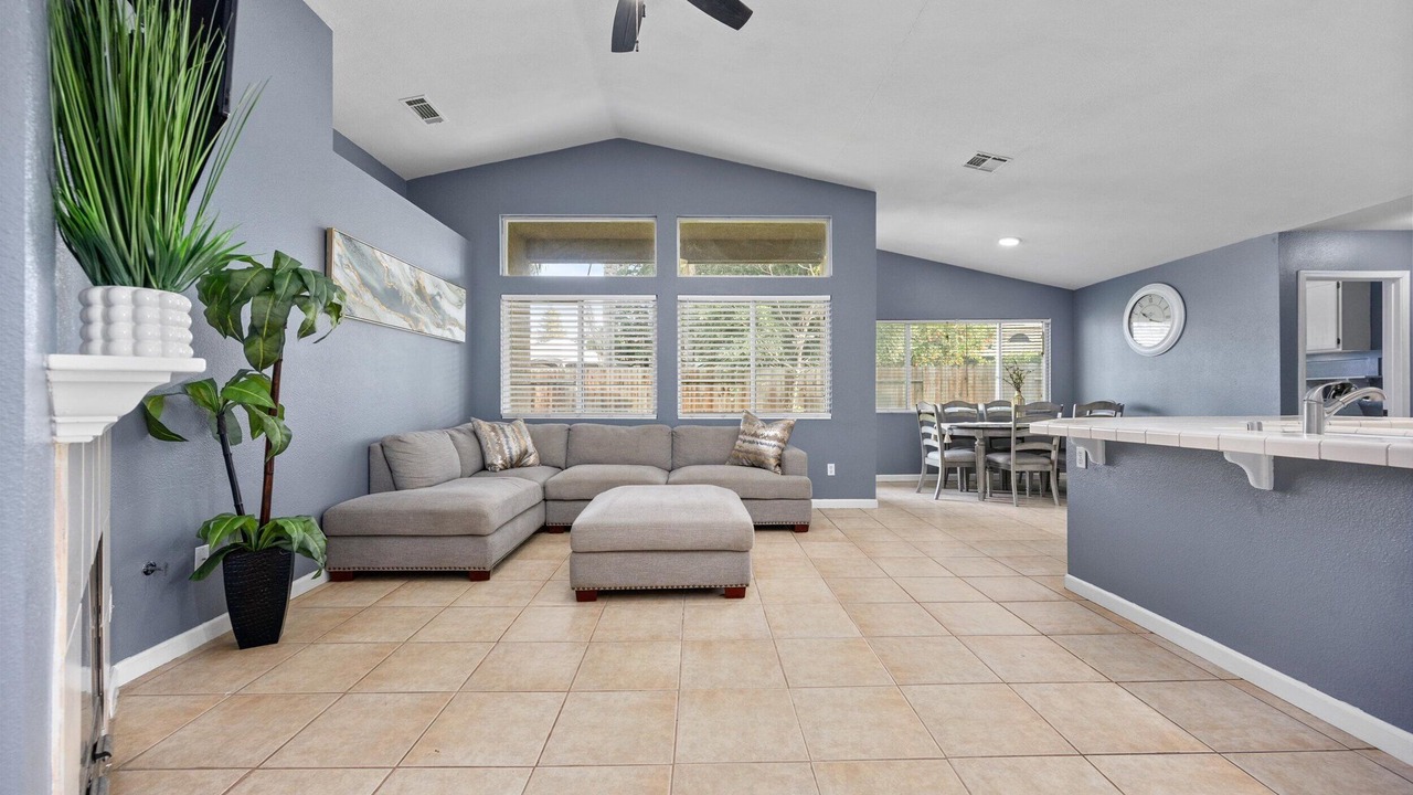 Photo of Livingroom in Greenacres