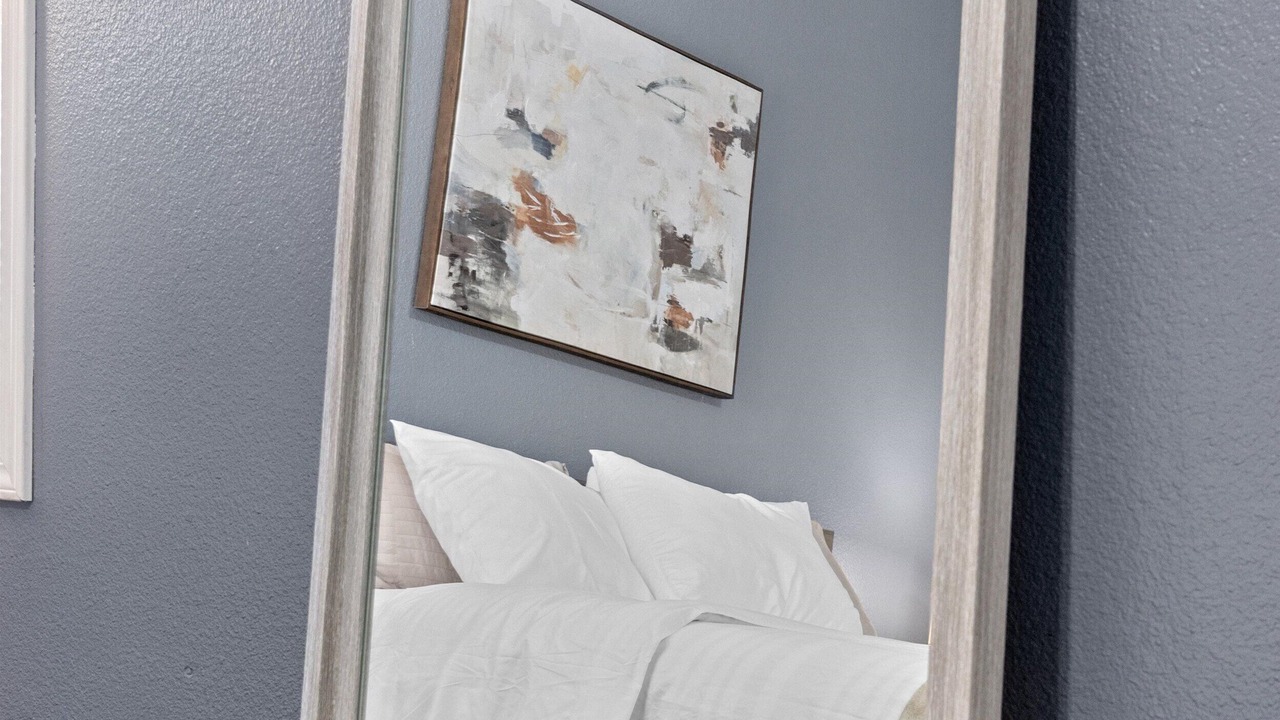 Photo of Bedroom in Greenacres
