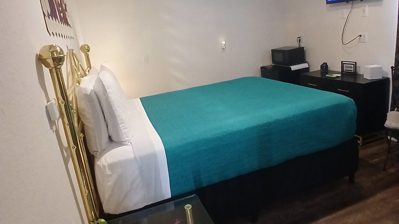 Photo of Bedroom in Canyon Gate