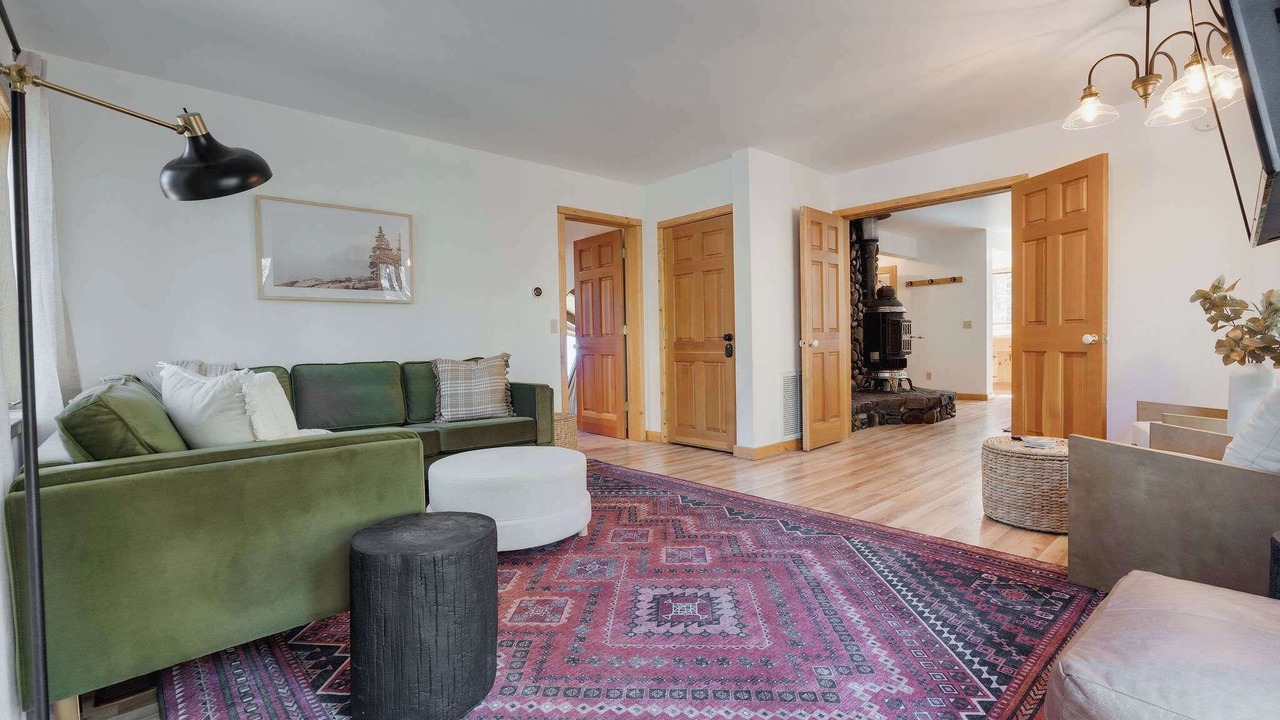 Photo of Bedroom in Alpine Meadows