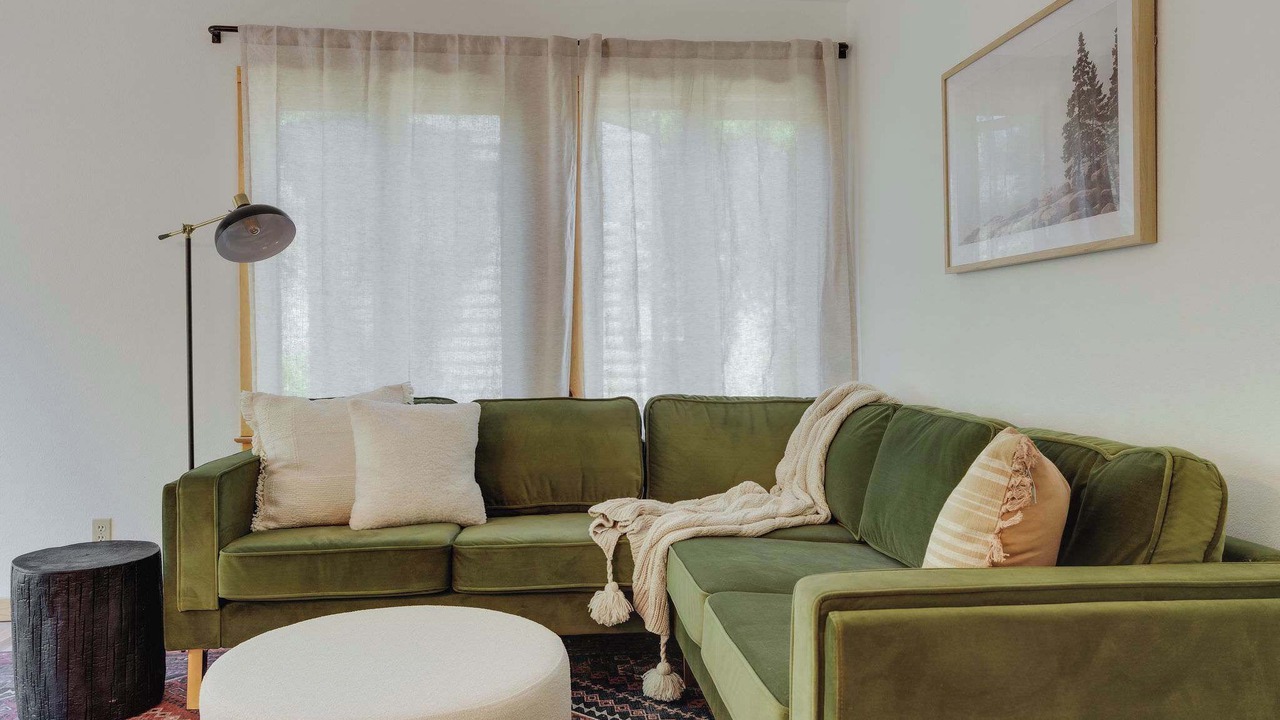 Photo of Bedroom in Alpine Meadows