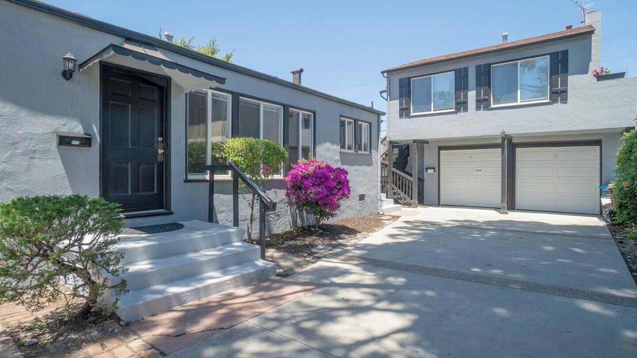 Photo of Outdoor in Burlingame Terrace