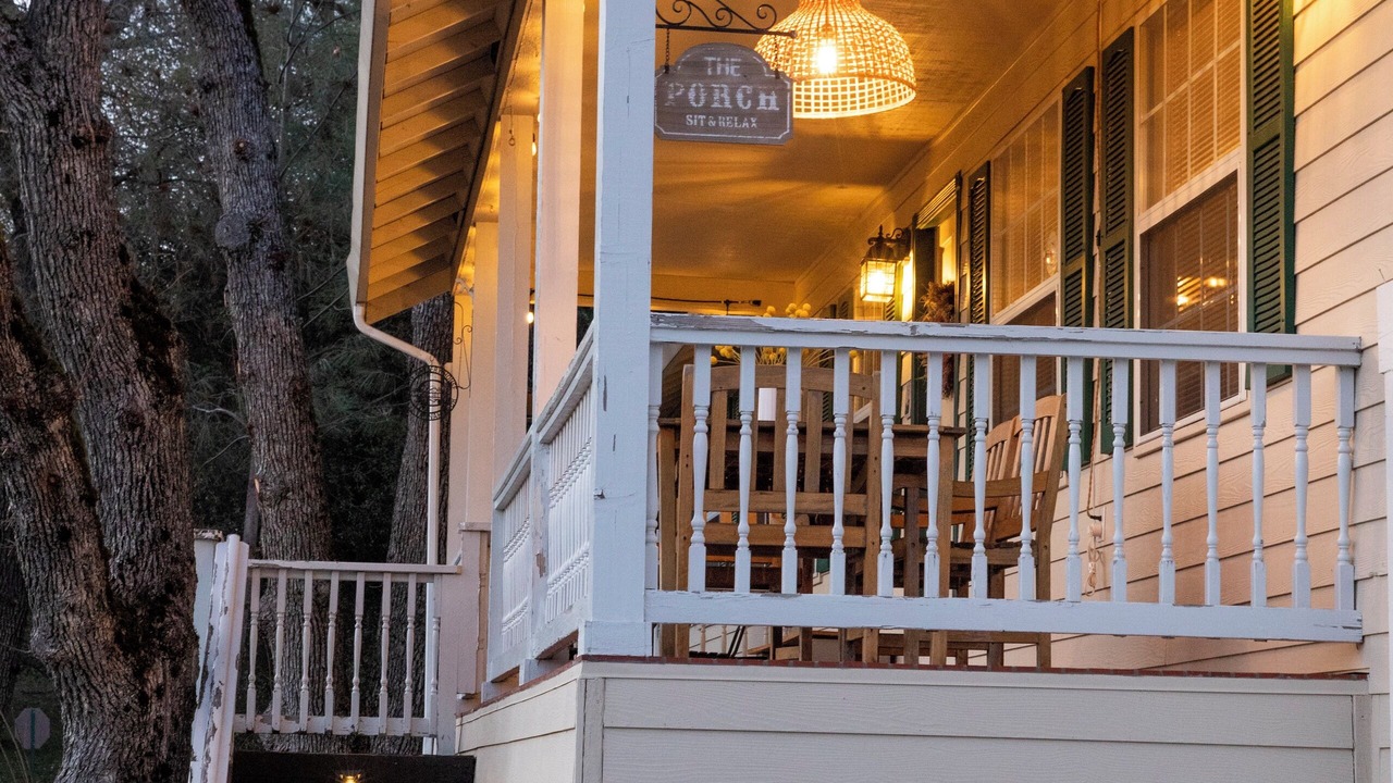 Photo of Outdoor in Groveland