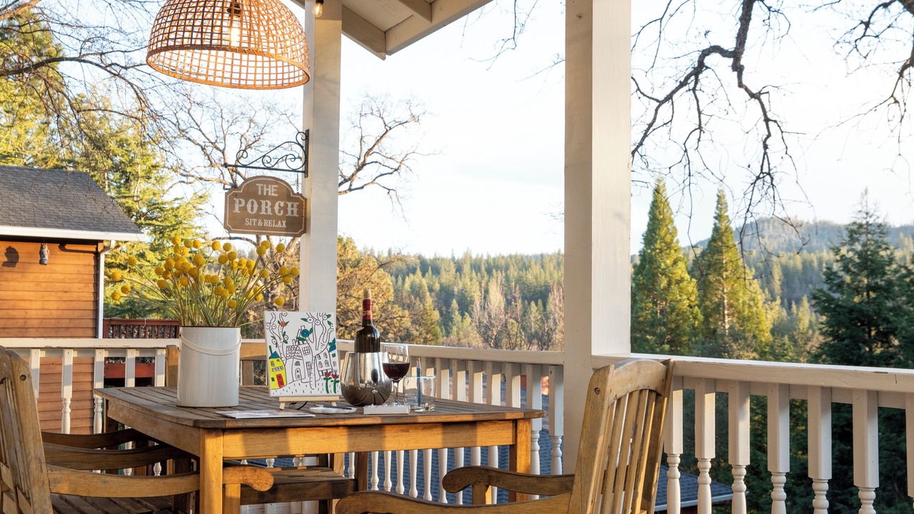 Photo of Outdoor in Groveland