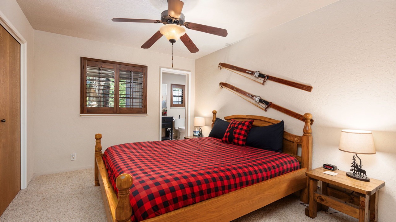 Photo of Bedroom in Shaver Lake