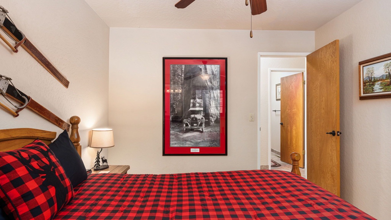 Photo of Bedroom in Shaver Lake