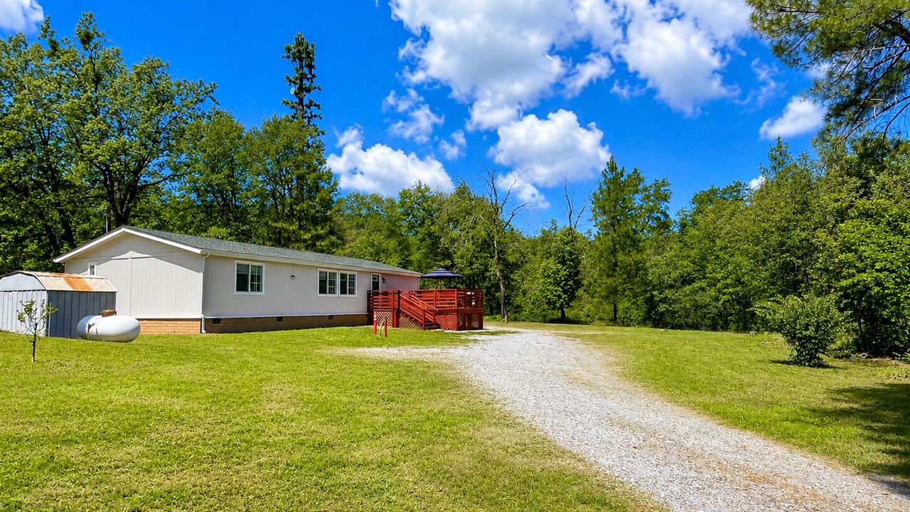 Photo of Outdoor in Lakehead-Lakeshore