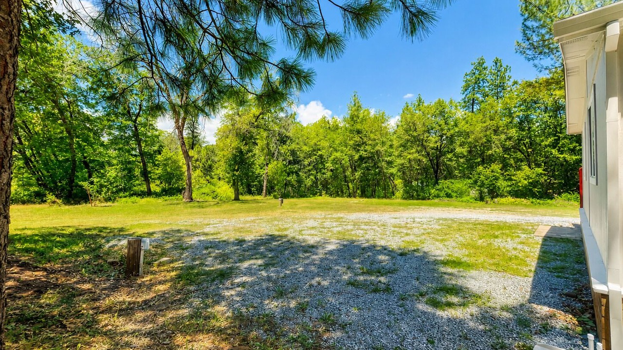 Photo of Outdoor in Lakehead-Lakeshore