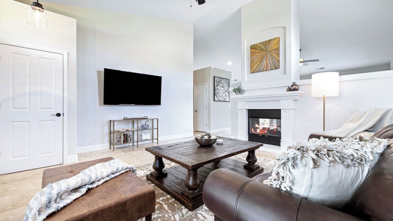 Photo of Livingroom in Raisin