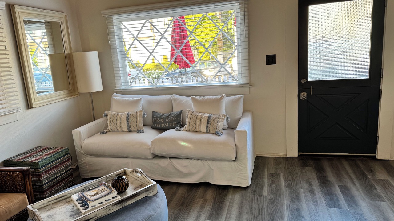 Photo of Bedroom in Balboa Island