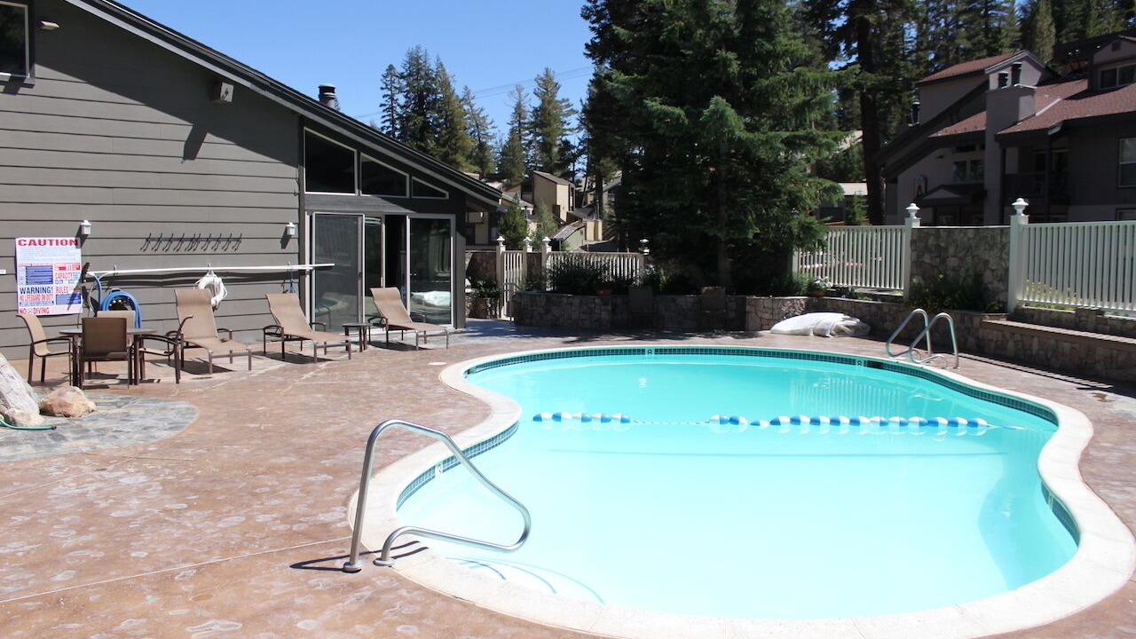 Photo of Outdoor in Mammoth Lakes