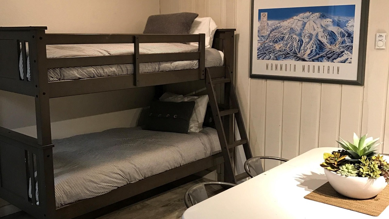 Photo of Bedroom in Mammoth Lakes