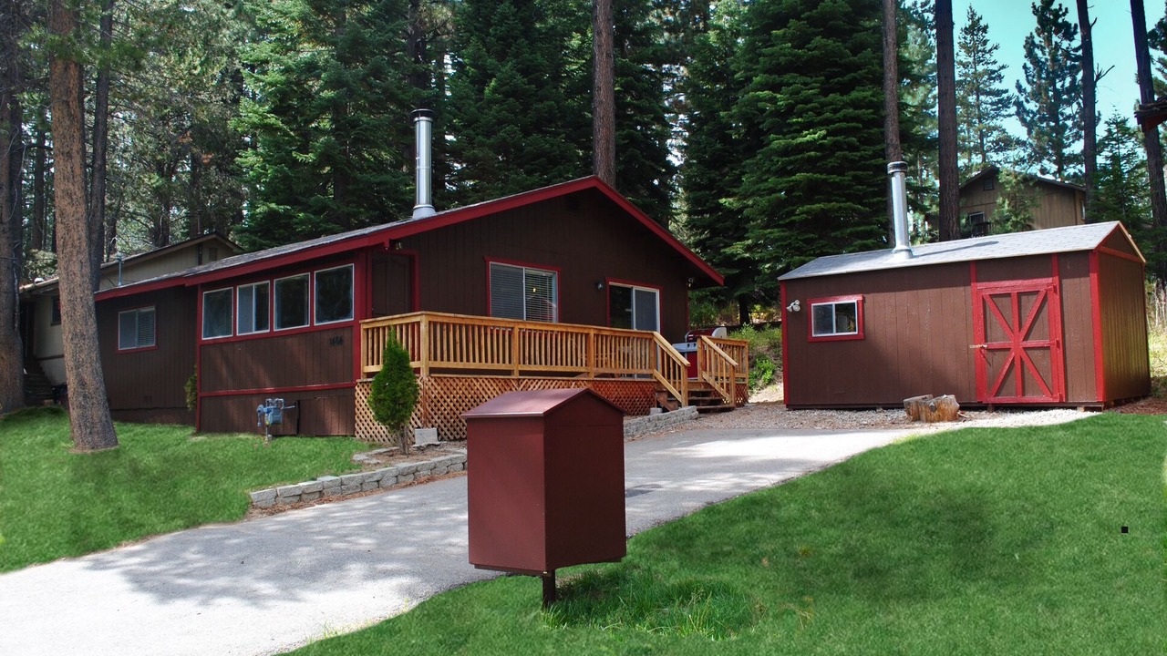 Photo of Outdoor in Mountain View Estates