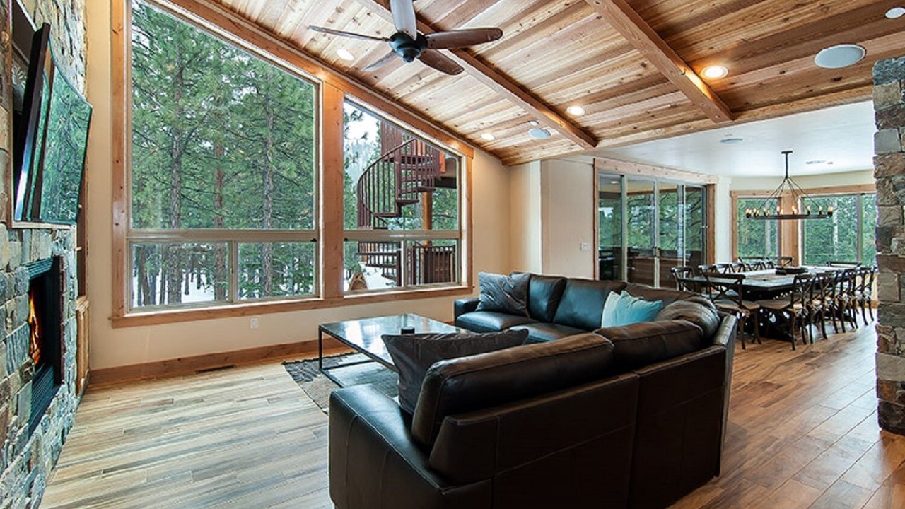 Photo of Livingroom in South Lake Tahoe